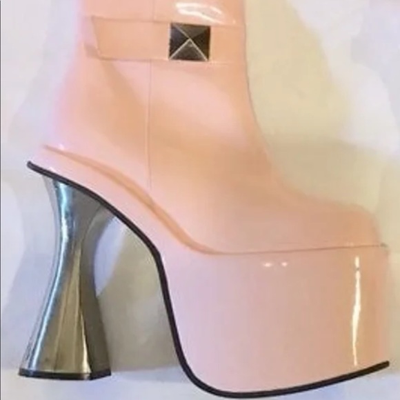 Luichiny baby pink Barbie platform heels boots new - Picture 1 of 4